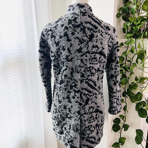 Banana Republic Gray & Black Spotted Wool Blend Chunk Button Jacket Size XSP - Picture 6 of 9